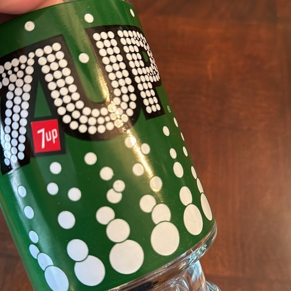 Vintage 1970's 7 UP Soda Large Drinking Bar Glass 26 oz. 7up - Picture 4 of 7